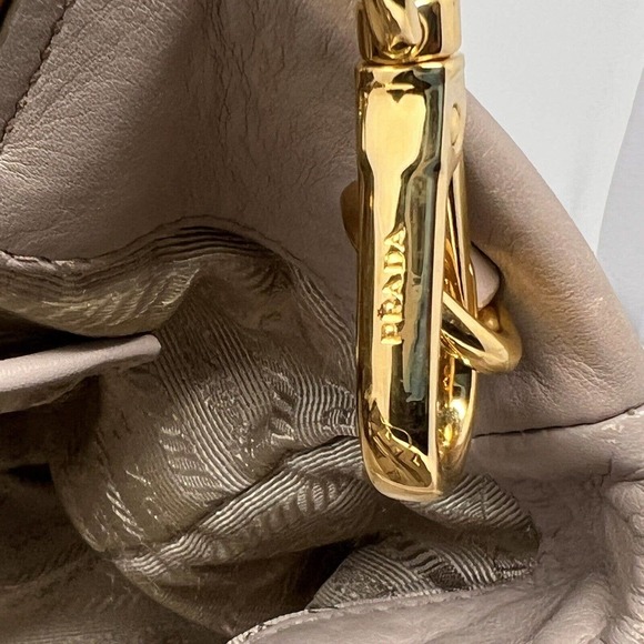 Authentic Prada Hand Bag Satchel Calf Leather 2237218 - Picture 8 of 16